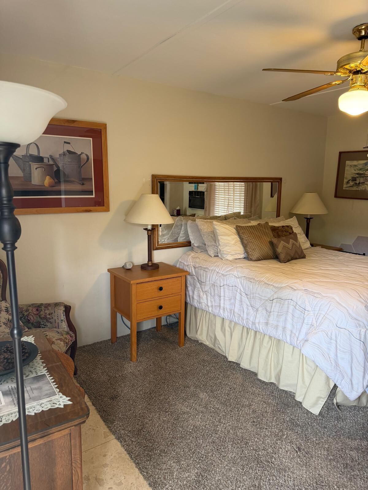 Classic Room, 1 King Bed, Garden View | Free WiFi