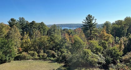 Winnipesaukee Lakeview Loft