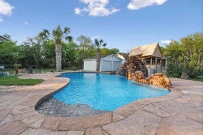 Pool - Spacious Family Home w/ Pool + Grill near DT Kyle (Kyle)