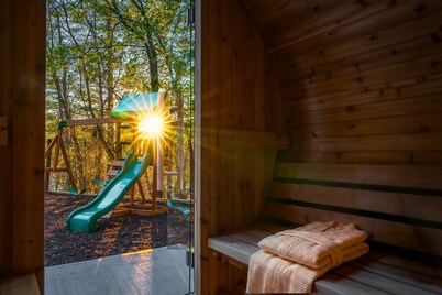 Sleeps 20 • 15 Mins to DT AVL • Sauna • Hot Tub!