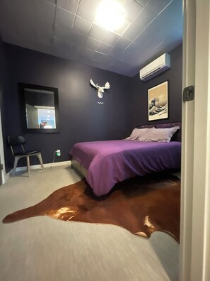 Room - Lovely 1bd Suite with AC in Central Seattle-get anywhere easily! (Seattle)