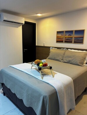 Ferros/tábuas de passar roupa, Wi-Fi de cortesia, roupa de cama