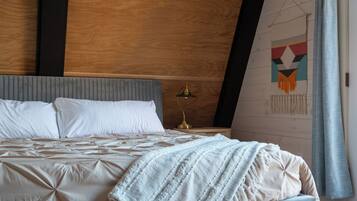 Internet, bed sheets