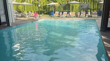 Indoor pool, outdoor pool