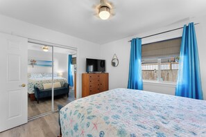 Internet, bed sheets - Lincoln Landing- Steps to the beach (Fort Erie)