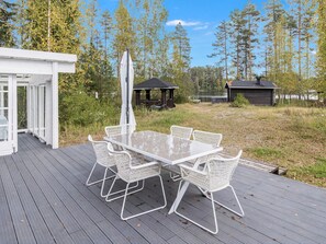 Ulkoruokailutilat