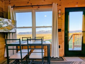 Dining - Mountain Meadow Tiny Cabin (Livingston)