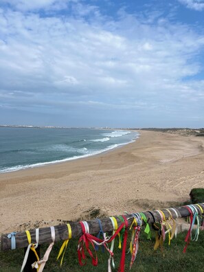 Beach - Apartment near Consolação beach, near Peniche. (Praia da Consolação)