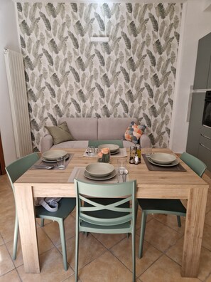Dining - Between Sea and Villages: your Refuge in Pogli (Pogli)