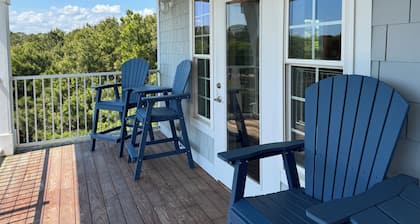 Views for Days! Coastal Luxury Condo w/ ICW, Marsh & Ocean Views + Pool Access