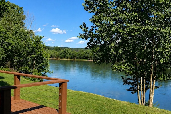 Covered Porch | Stunning White River Views