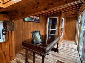 Interior -     Cozy Lakefront Cabin Hot Tub + Stunning Views (Conneaut)