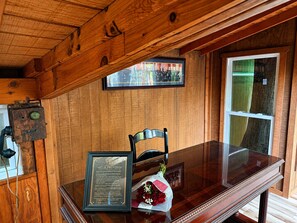 Lobby -     Cozy Lakefront Cabin Hot Tub + Stunning Views (Conneaut)