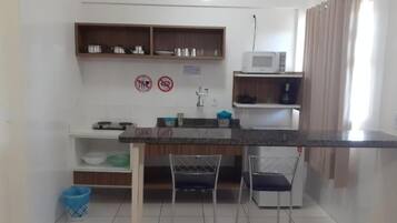 Apartment, Garden View | Private kitchen