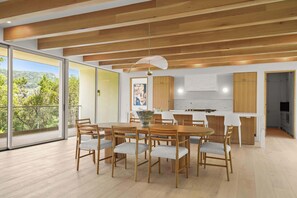 Dining - Luxury Modern Retreat w Pool | Westlake Groups (West Lake Hills)