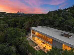 Exterior - Luxury Modern Retreat w Pool | Westlake Groups (West Lake Hills)