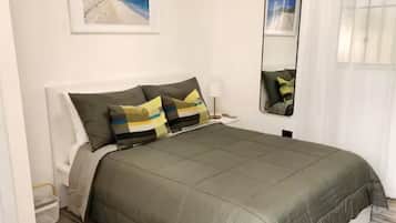 Comfort Double Room | Iron/ironing board, free WiFi