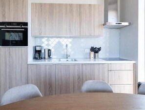Private kitchen - Waterfront Gem With Private Sauna (Workum)