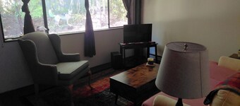 FIFA travelers! Rustic 1-bedroom bungalow in Snohomish perfect for relaxing