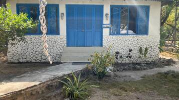 Kamar Standar, patio, pemandangan kebun | Eksterior