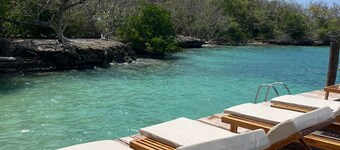Bayside Island Escape
