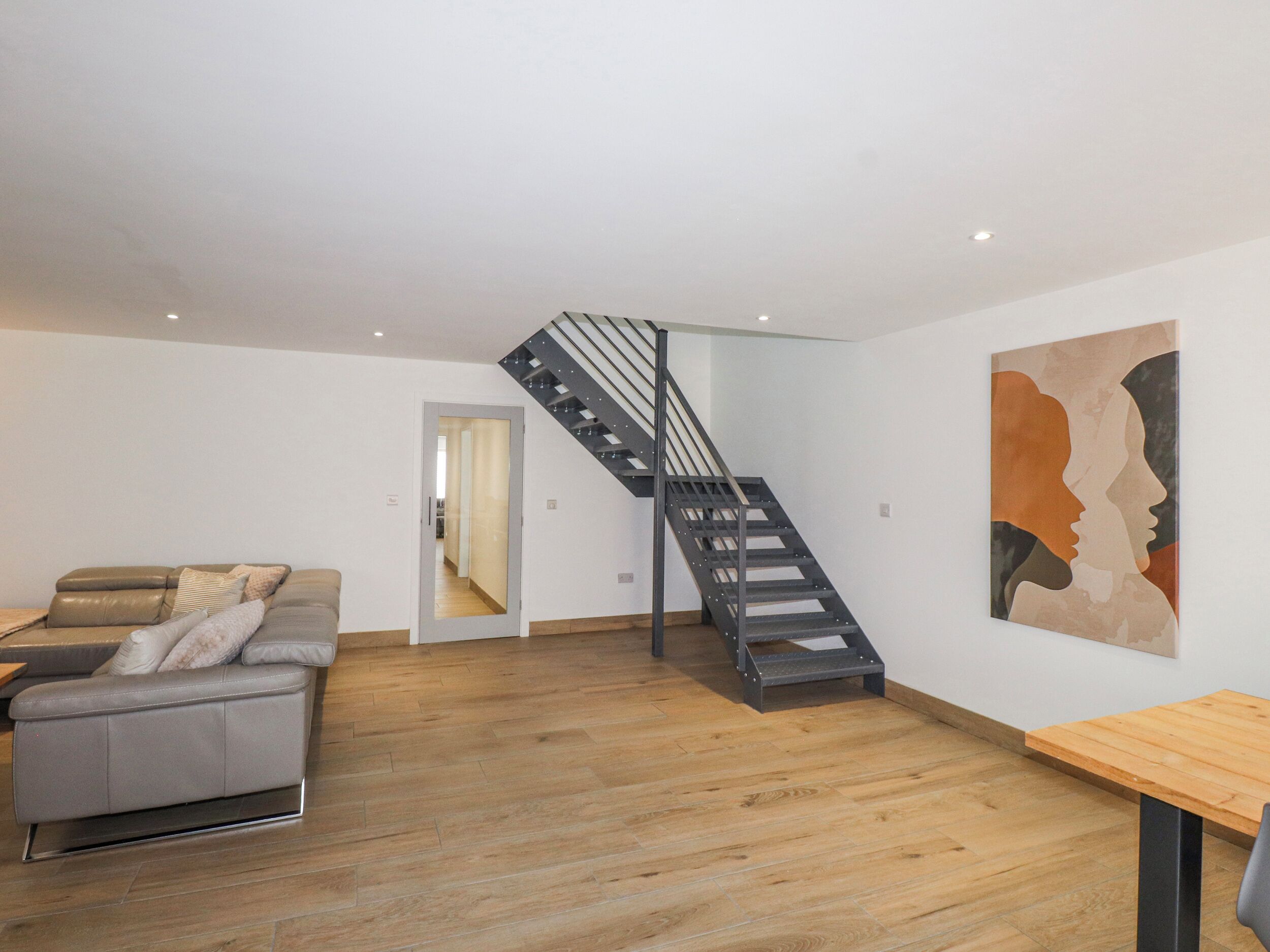 Bigting, Family Friendly, Character Holiday Cottage In Rhosneigr - Anglesey
