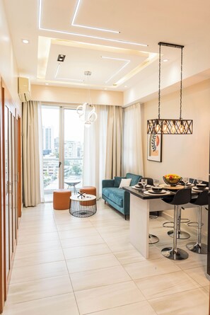 Dining - Beautiful 2 Bedroom Apartment with view 10th Floor (Santo Domingo)