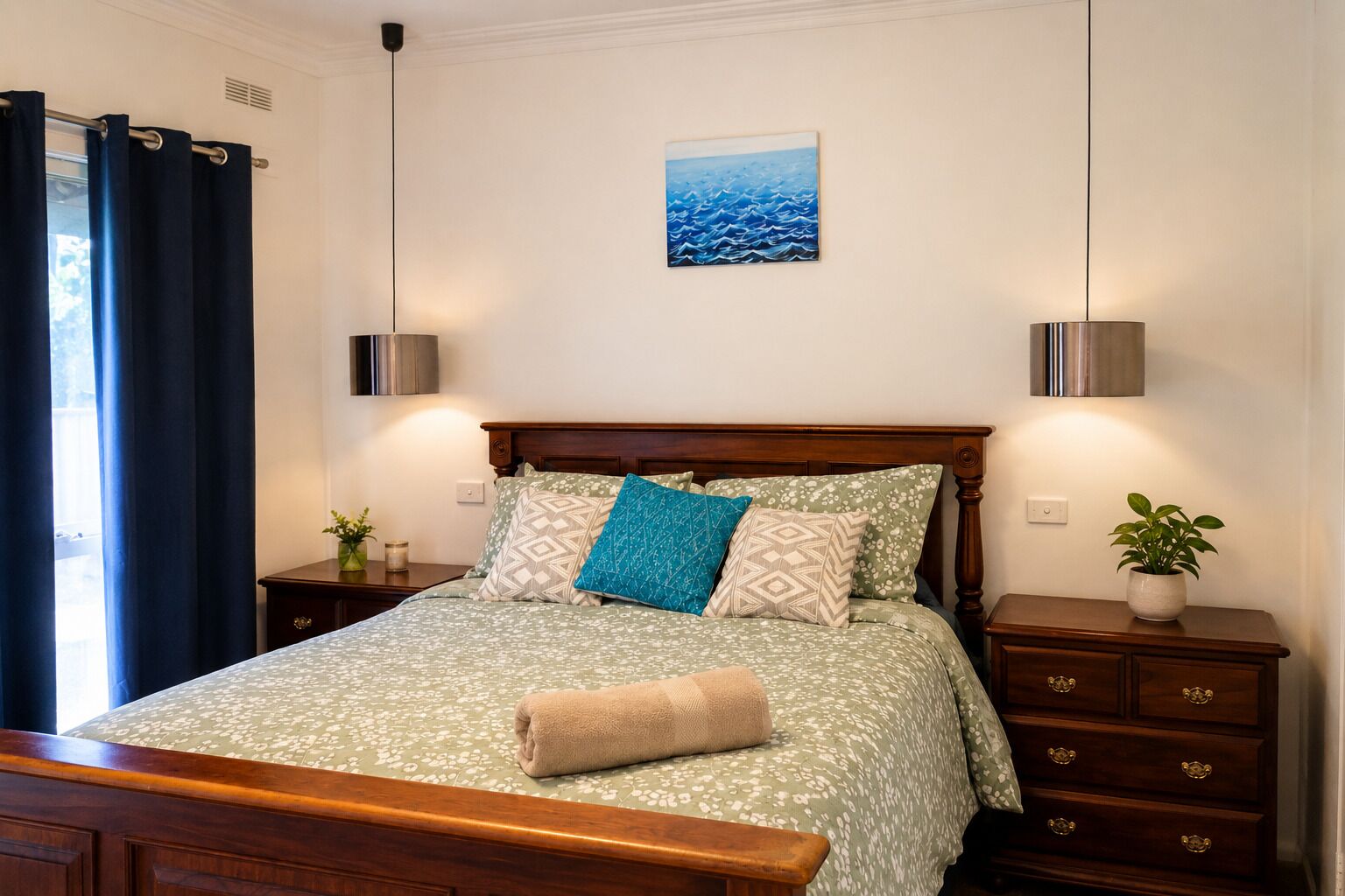 3 habitaciones, tabla de planchar con plancha y wifi gratis 