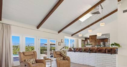 New! Yosemite Starsong with pool/hot tub/EV/huge views