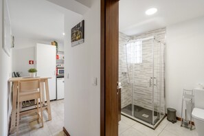 Casa, para fumadores | 2 habitaciones 