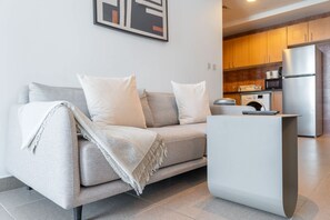 House - Cozy and Airy Studio Apartment in Business Bay (Dubai)