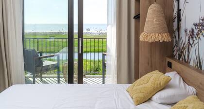 Waterfront Escape for Two at Soal