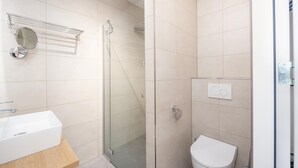Ảnh chưa phân loại, 3 trong số 14 ảnh, nút