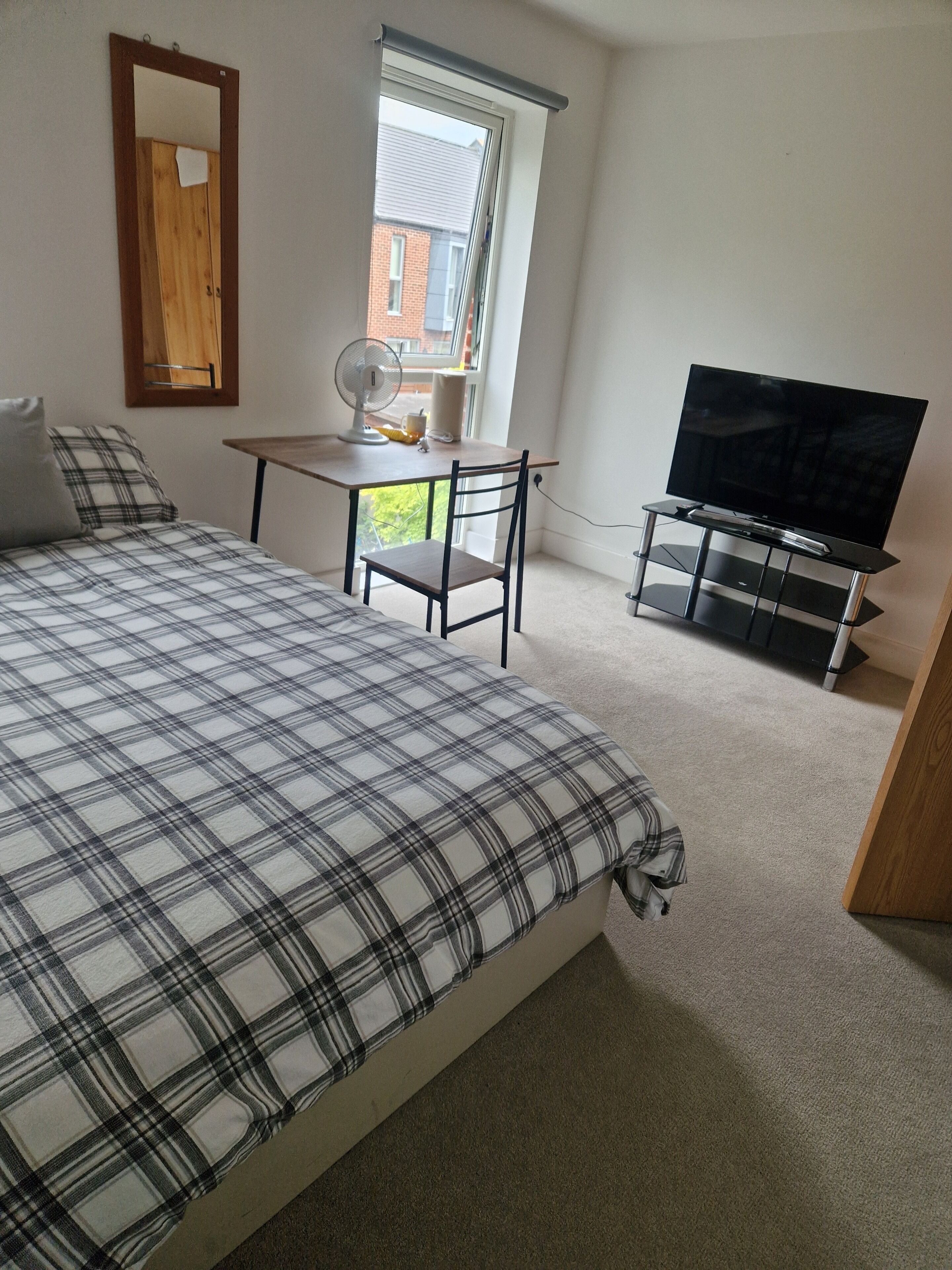 2 Schlafzimmer, Bügeleisen/Bügelbrett, WLAN, Bettwäsche