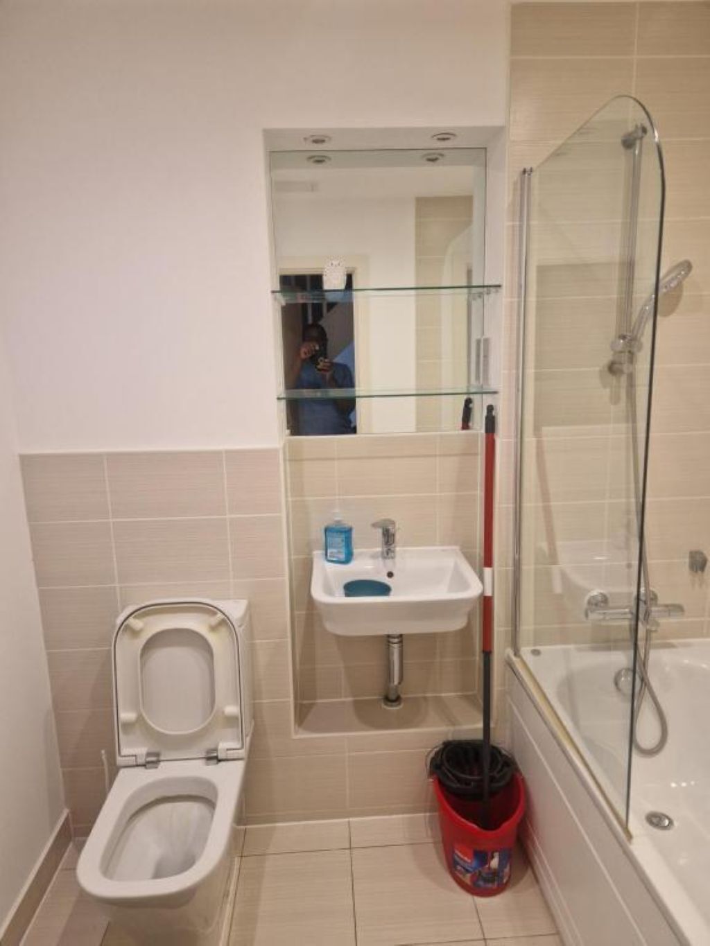 Towels, soap, toilet paper