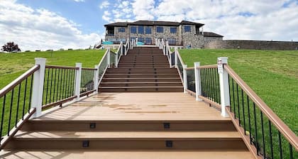 Lakefront B&B Room w/Private Island Access + Breakfast Included