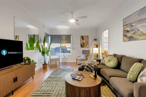 TV, offices