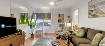 Beachside Largs Bay Pet Friendly 3 Bed Haven