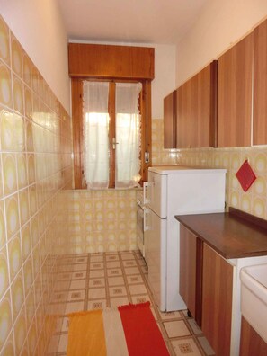 Kühlschrank, Herdplatte