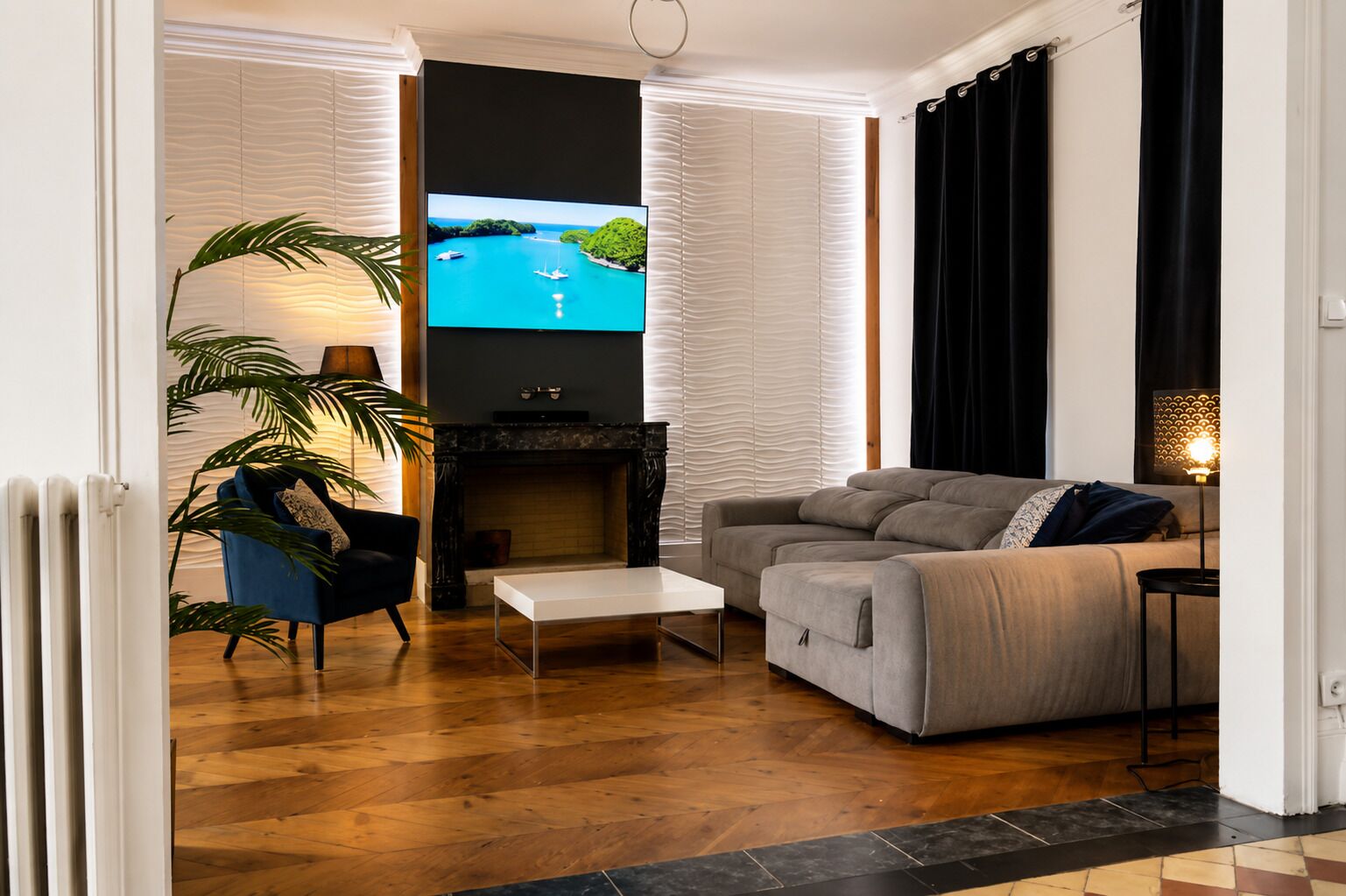 Smart TV, foosball, table tennis, books