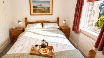 1 bedroom, iron/ironing board, bed sheets