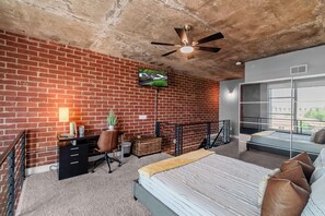 1 habitación, escritorio, tabla de planchar con plancha y wifi gratis 