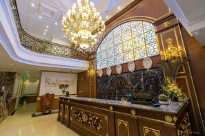 Lobby - Queen T and T Dalat (Da Lat)