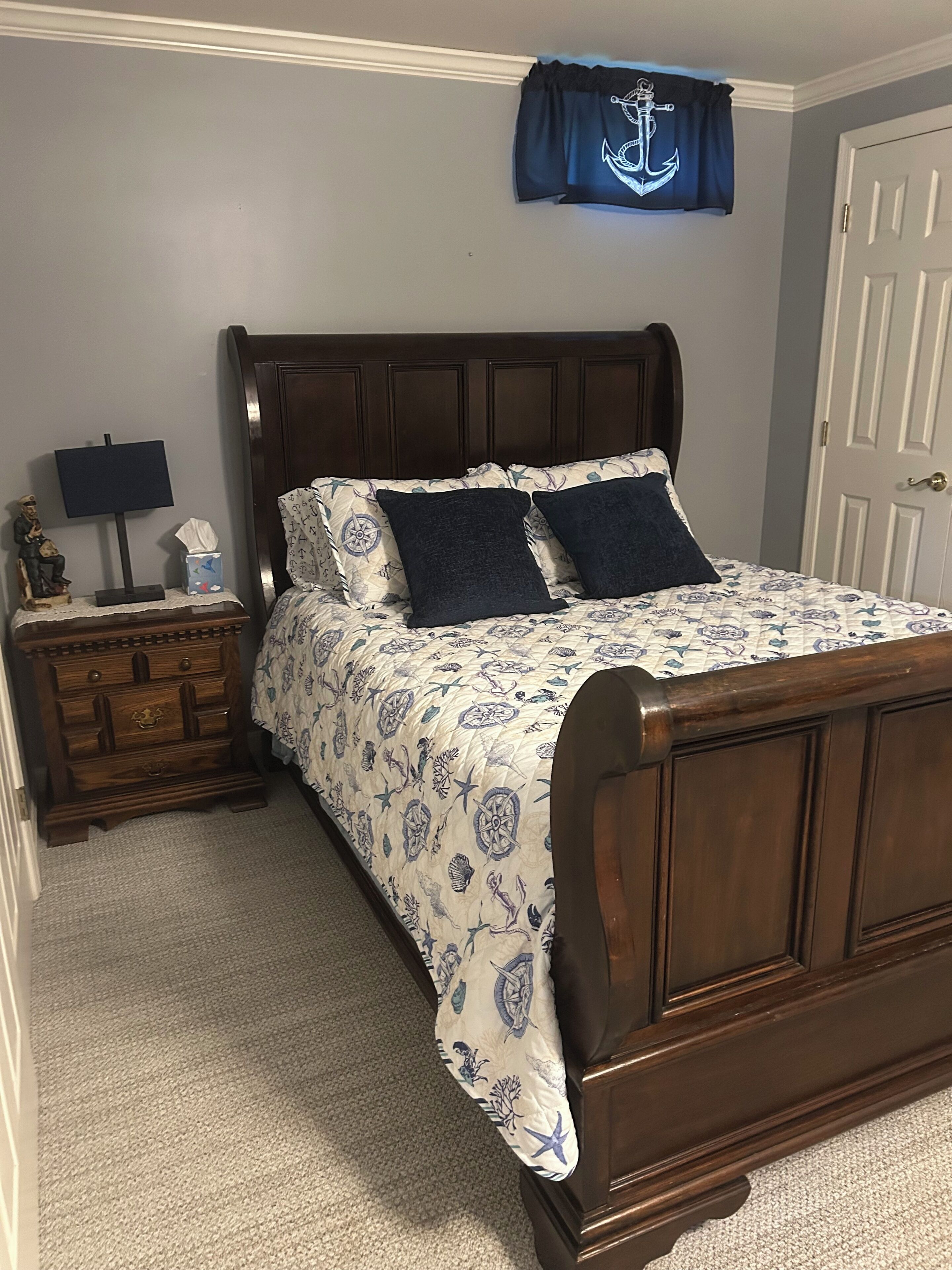 1 habitación, tabla de planchar con plancha, wifi gratis y ropa de cama 