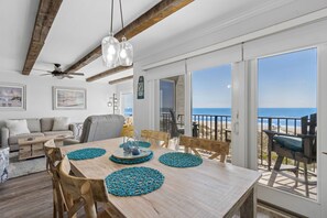 Dining - 207 Oceans of Amelia ~ Beach Crawler (Fernandina Beach)