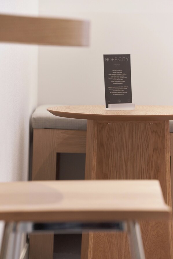 Desk, free WiFi - Hohe City Dongdaemun (Seoul)