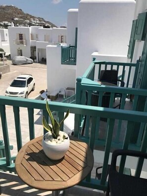 Property grounds - Yanna Luxury Suites (Mykonos)