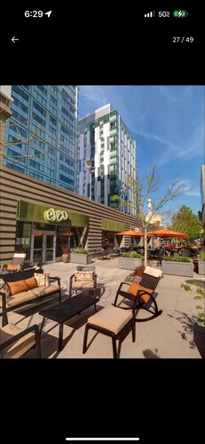 Luxe 2BR Townhouse | Free Parking | Private Entry
