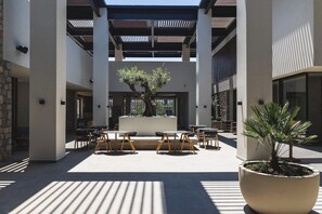 Tempat makan outdoor