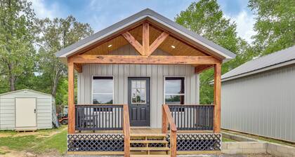 Bring Your Boat! Cozy Home 3 Mi to Sabine River